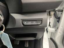 Renault Trafic 2.0 dCi Blue LL30 Advance Panel Van 5dr Diesel Manual L2 H1 Euro 6 (s/s) (130 ps) - U1228