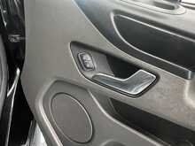 Ford Transit Custom 2.0 300 EcoBlue Limited Panel Van 5dr Diesel Auto L1 H1 Euro 6 (s/s) (130 ps) - U1245
