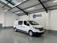 Renault Trafic 2.0 dCi Blue LL30 Advance Crew Van Double Cab 6dr Diesel Manual L2 H1 Euro 6 (s/s) (130 ps) - U1247