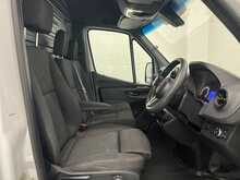 Mercedes-Benz Sprinter 2.1 314 CDI Premium Panel Van 5dr Diesel Manual FWD L2 H2 Euro 6 (s/s) (143 ps) - U1255