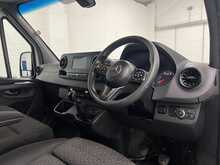 Mercedes-Benz Sprinter 2.1 314 CDI Premium Panel Van 5dr Diesel Manual FWD L2 H2 Euro 6 (s/s) (143 ps) - U1255