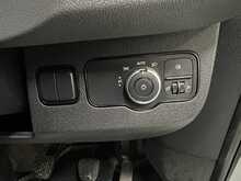 Mercedes-Benz Sprinter 2.1 314 CDI Premium Panel Van 5dr Diesel Manual FWD L2 H2 Euro 6 (s/s) (143 ps) - U1255