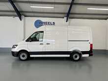 Volkswagen Crafter 2.0 TDI CR35 Commerce Plus Panel Van 5dr Diesel Manual FWD MWB High Roof Euro 6 (s/s) (140 ps) - U1260