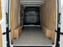 Volkswagen Crafter 2.0 TDI CR35 Commerce Plus Panel Van 5dr Diesel Manual FWD MWB High Roof Euro 6 (s/s) (140 ps) - U1260