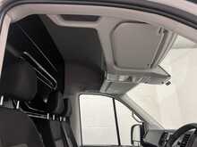 Volkswagen Crafter 2.0 TDI CR35 Commerce Plus Panel Van 5dr Diesel Manual FWD MWB High Roof Euro 6 (s/s) (140 ps) - U1261