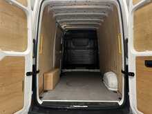Volkswagen Crafter 2.0 TDI CR35 Commerce Plus Panel Van 5dr Diesel Manual FWD MWB High Roof Euro 6 (s/s) (140 ps) - U1261
