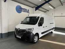 Renault Master 2.3 dCi 35 Advance Panel Van 4dr Diesel Manual FWD LWB Medium Roof Euro 6 (135 ps) - U1263