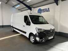 Renault Master 2.3 dCi 35 Advance Panel Van 4dr Diesel Manual FWD LWB Medium Roof Euro 6 (135 ps) - U1263