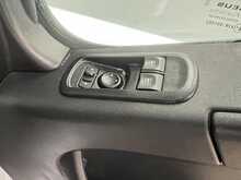Renault Master 2.3 dCi 35 Advance Panel Van 4dr Diesel Manual FWD LWB Medium Roof Euro 6 (135 ps) - U1263