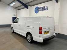 Vauxhall Vivaro 1.5 Turbo D 2900 Sportive Panel Van 6dr Diesel Manual L2 H1 Euro 6 (s/s) (100 ps) - U1265