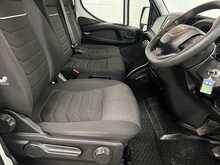 Iveco Daily D HPI 14V 35C 3750 2.3 2dr Luton Manual Diesel - U1267