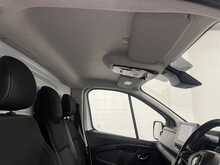 Renault Trafic 2.0 dCi Blue LL30 Extra Panel Van 5dr Diesel Manual L2 H1 Euro 6 (s/s) (130 ps) - U1268