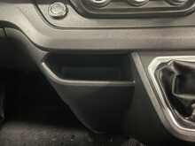 Renault Trafic 2.0 dCi Blue LL30 Extra Panel Van 5dr Diesel Manual L2 H1 Euro 6 (s/s) (130 ps) - U1268
