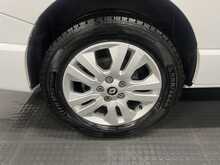 Renault Trafic 2.0 dCi Blue LL30 Extra Panel Van 5dr Diesel Manual L2 H1 Euro 6 (s/s) (130 ps) - U1268