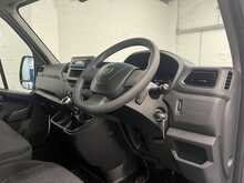 Vauxhall Movano 2.3 CDTi 3500 BiTurbo Edition Panel Van 5dr Diesel Manual FWD L3 H2 Euro 6 (135 ps) - U1276