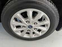 Ford Tourneo Custom 2.0 320 EcoBlue MHEV Titanium Minibus Double Cab 5dr Diesel Manual L2 Euro 6 (s/s) (130 ps) - U1283