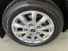 Ford Tourneo Custom 2.0 320 EcoBlue MHEV Titanium Minibus Double Cab 5dr Diesel Manual L2 Euro 6 (s/s) (130 ps) - U1283