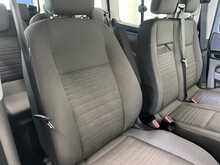 Ford Tourneo Custom 2.0 320 EcoBlue Titanium Minibus Double Cab 5dr Diesel Manual L2 Euro 6 (s/s) (130 ps) - U1285