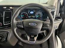 Ford Tourneo Custom 2.0 320 EcoBlue Titanium Minibus Double Cab 5dr Diesel Manual L2 Euro 6 (s/s) (130 ps) - U1285