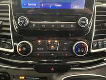 Ford Tourneo Custom 2.0 320 EcoBlue Titanium Minibus Double Cab 5dr Diesel Manual L2 Euro 6 (s/s) (130 ps) - U1285