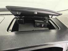 Ford Tourneo Custom 2.0 320 EcoBlue Titanium Minibus Double Cab 5dr Diesel Manual L2 Euro 6 (s/s) (130 ps) - U1285