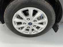 Ford Tourneo Custom 2.0 320 EcoBlue Titanium Minibus Double Cab 5dr Diesel Manual L2 Euro 6 (s/s) (130 ps) - U1285