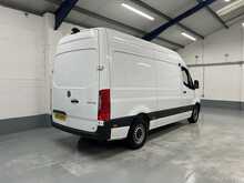 Mercedes-Benz Sprinter 317 CDI Progressive 2.0 5dr Temperature Controlled Manual Diesel - U1286