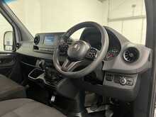 Mercedes-Benz Sprinter 317 CDI Progressive 2.0 5dr Temperature Controlled Manual Diesel - U1286