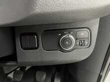 Mercedes-Benz Sprinter 317 CDI Progressive 2.0 5dr Temperature Controlled Manual Diesel - U1286