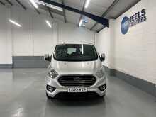 Ford Tourneo Custom 2.0 320 EcoBlue Titanium Minibus Double Cab 5dr Diesel Manual L2 Euro 6 (s/s) (130 ps) - U1299