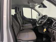Ford Tourneo Custom 2.0 320 EcoBlue Titanium Minibus Double Cab 5dr Diesel Manual L2 Euro 6 (s/s) (130 ps) - U1299