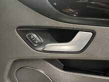 Ford Tourneo Custom 2.0 320 EcoBlue Titanium Minibus Double Cab 5dr Diesel Manual L2 Euro 6 (s/s) (130 ps) - U1299