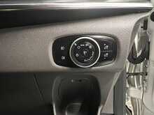 Ford Tourneo Custom 2.0 320 EcoBlue Titanium Minibus Double Cab 5dr Diesel Manual L2 Euro 6 (s/s) (130 ps) - U1299