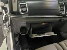 Ford Tourneo Custom 2.0 320 EcoBlue Titanium Minibus Double Cab 5dr Diesel Manual L2 Euro 6 (s/s) (130 ps) - U1299