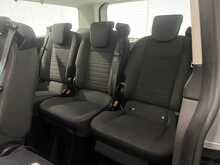 Ford Tourneo Custom 2.0 320 EcoBlue Titanium Minibus Double Cab 5dr Diesel Manual L2 Euro 6 (s/s) (130 ps) - U1299