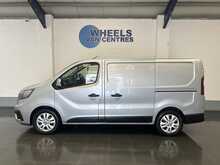 Renault Trafic 2.0 dCi Blue SL28 Sport Panel Van 5dr Diesel Manual L1 H1 Euro 6 (s/s) (150 ps) - U1310
