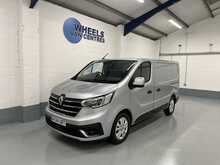 Renault Trafic 2.0 dCi Blue SL28 Sport Panel Van 5dr Diesel Manual L1 H1 Euro 6 (s/s) (150 ps) - U1310