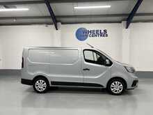 Renault Trafic 2.0 dCi Blue SL28 Sport Panel Van 5dr Diesel Manual L1 H1 Euro 6 (s/s) (150 ps) - U1310