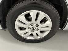 Renault Trafic 2.0 dCi Blue SL28 Sport Panel Van 5dr Diesel Manual L1 H1 Euro 6 (s/s) (150 ps) - U1310