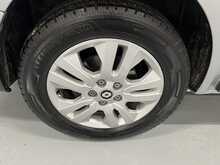 Renault Trafic 2.0 dCi Blue SL28 Sport Panel Van 5dr Diesel Manual L1 H1 Euro 6 (s/s) (150 ps) - U1310