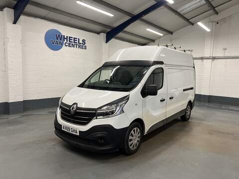 Renault Trafic 2.0 dCi Blue LL30 Business+ Panel Van 5dr Diesel Manual L2 H1 Euro 6 (s/s) (150 ps)