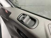 Ford Transit 2.0 350 EcoBlue Trend Crew Van Double Cab 5dr Diesel Manual L3 H2 Euro 6 (s/s) (130 ps) - U1322