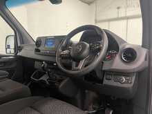 Mercedes-Benz Sprinter 2.1 314 CDI Premium Panel Van 5dr Diesel Manual FWD L2 H2 Euro 6 (s/s) (143 ps) - U1343