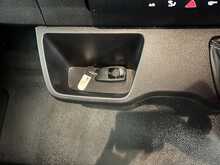 Mercedes-Benz Sprinter 2.1 314 CDI Premium Panel Van 5dr Diesel Manual FWD L2 H2 Euro 6 (s/s) (143 ps) - U1343