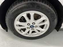 Ford Transit Connect 1.5 230 EcoBlue Trend Crew Van Double Cab 6dr Diesel Auto L2 Euro 6 (s/s) (120 ps) - U1346