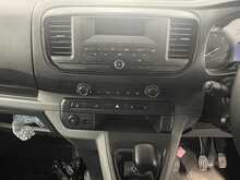 Peugeot Expert 1.5 BlueHDi 1000 S Premium Standard Panel Van 6dr Diesel Manual MWB Euro 6 (s/s) (100 bhp) - U1373