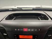 Iveco Daily D HPI 14V 35S 3750 2.3 2dr Dropside Manual Diesel - U1385