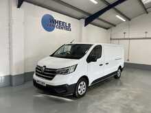 Renault Trafic 2.0 dCi Blue LL30 Business+ Panel Van 5dr Diesel Manual L2 H1 Euro 6 (s/s) (150 ps) - U1390