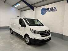 Renault Trafic 2.0 dCi Blue LL30 Business+ Panel Van 5dr Diesel Manual L2 H1 Euro 6 (s/s) (150 ps) - U1390