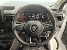 Renault Trafic 2.0 dCi Blue LL30 Business+ Panel Van 5dr Diesel Manual L2 H1 Euro 6 (s/s) (150 ps) - U1390
